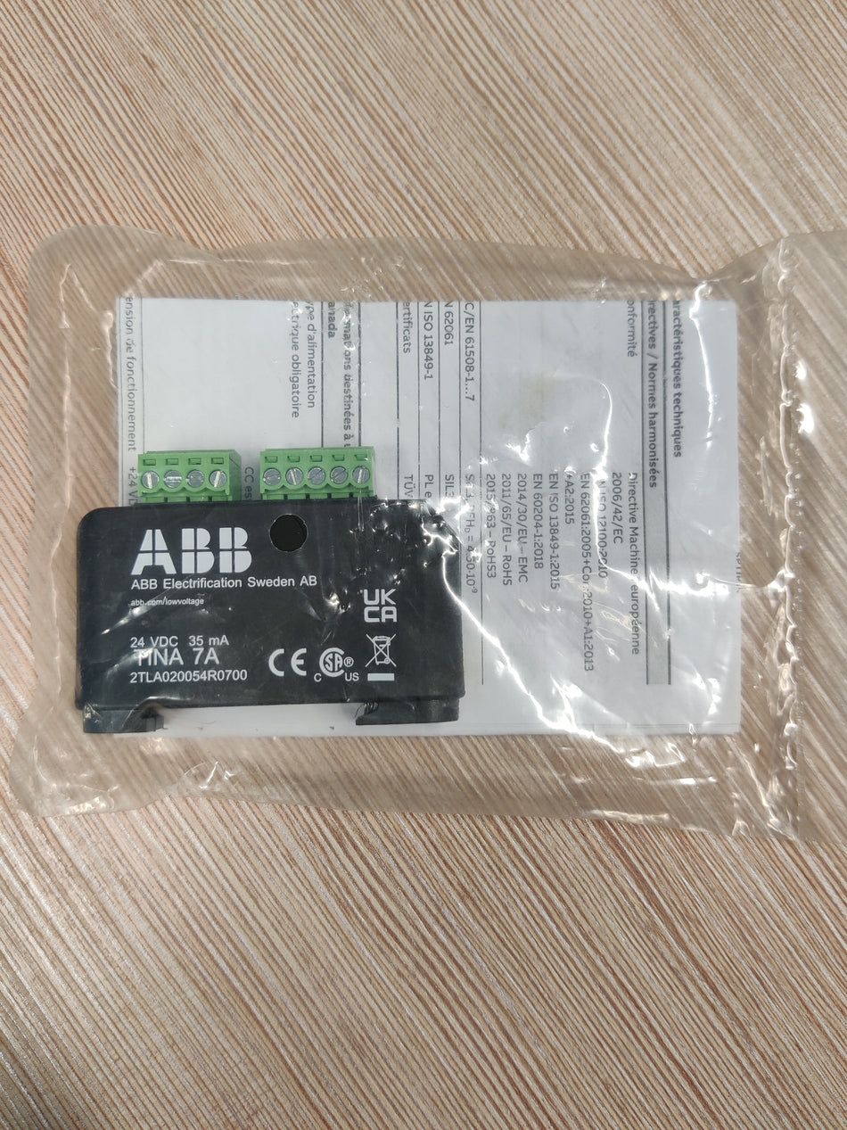 ABB Tina 7A Adapter  Nr. 2TLA020054R0700